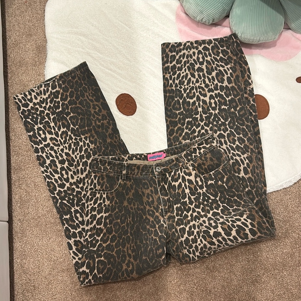 Edikted baggy Leopard print jeans